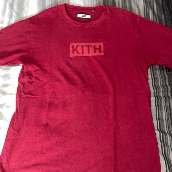 KITH red t-shirt - Picture 2 of 4